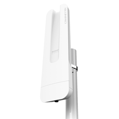 ACCESS POINT MIKROTIK RBOMNITIKPG-5HACD OMNITIK 5 POE AC 5GHZ 802.11AC 7.5DBI 5P. GBPS POE IN + POE OUT